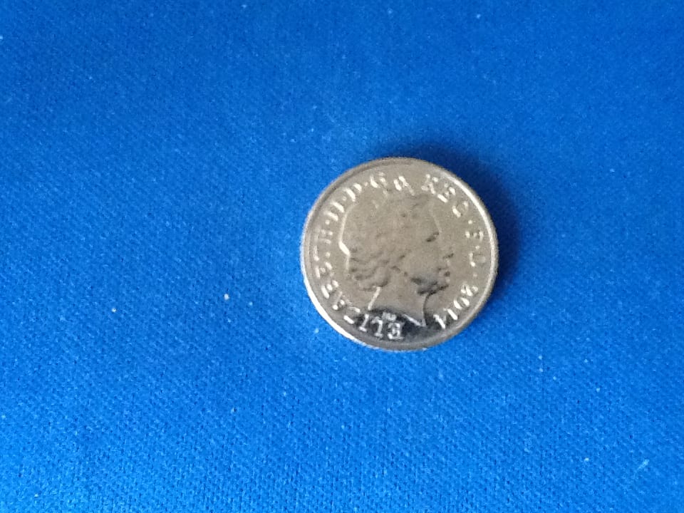 Single Fold 10p Coin.
